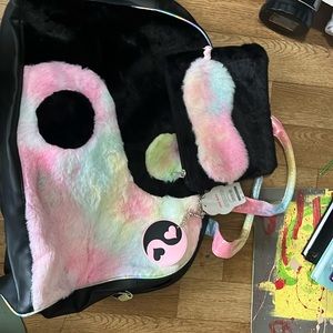 rainbow bag from wonder nation, never been used.